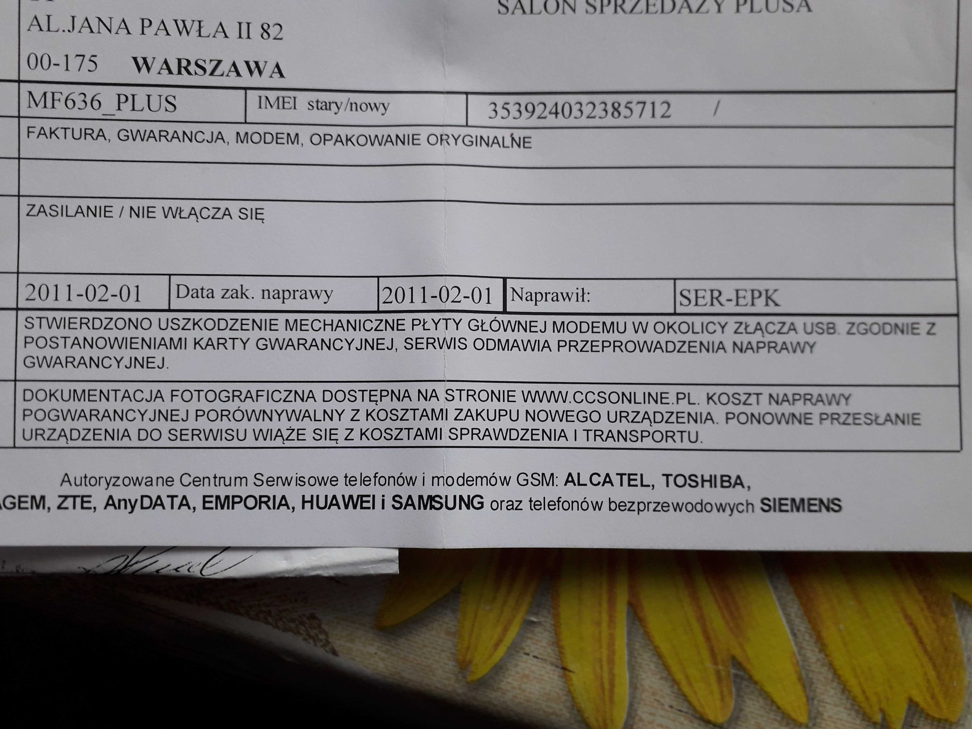 Modem USB ZTE MF 636 - uszkodzony, ale do łatwej naprawy