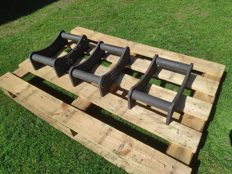 Mocowanie uszy łyżki mecalac tlb 890 do wspawania tlb890 ramka spawani