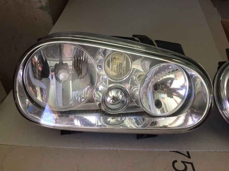 Opticas vw golf 4