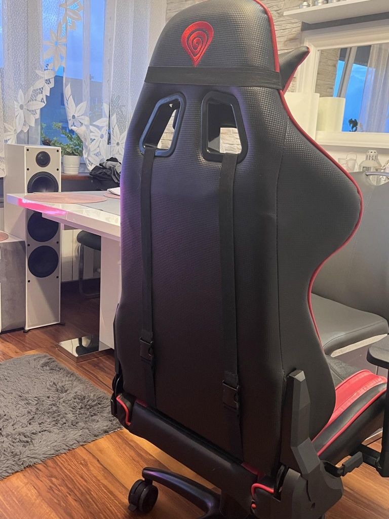 Fotel Genesis Nitro 880
