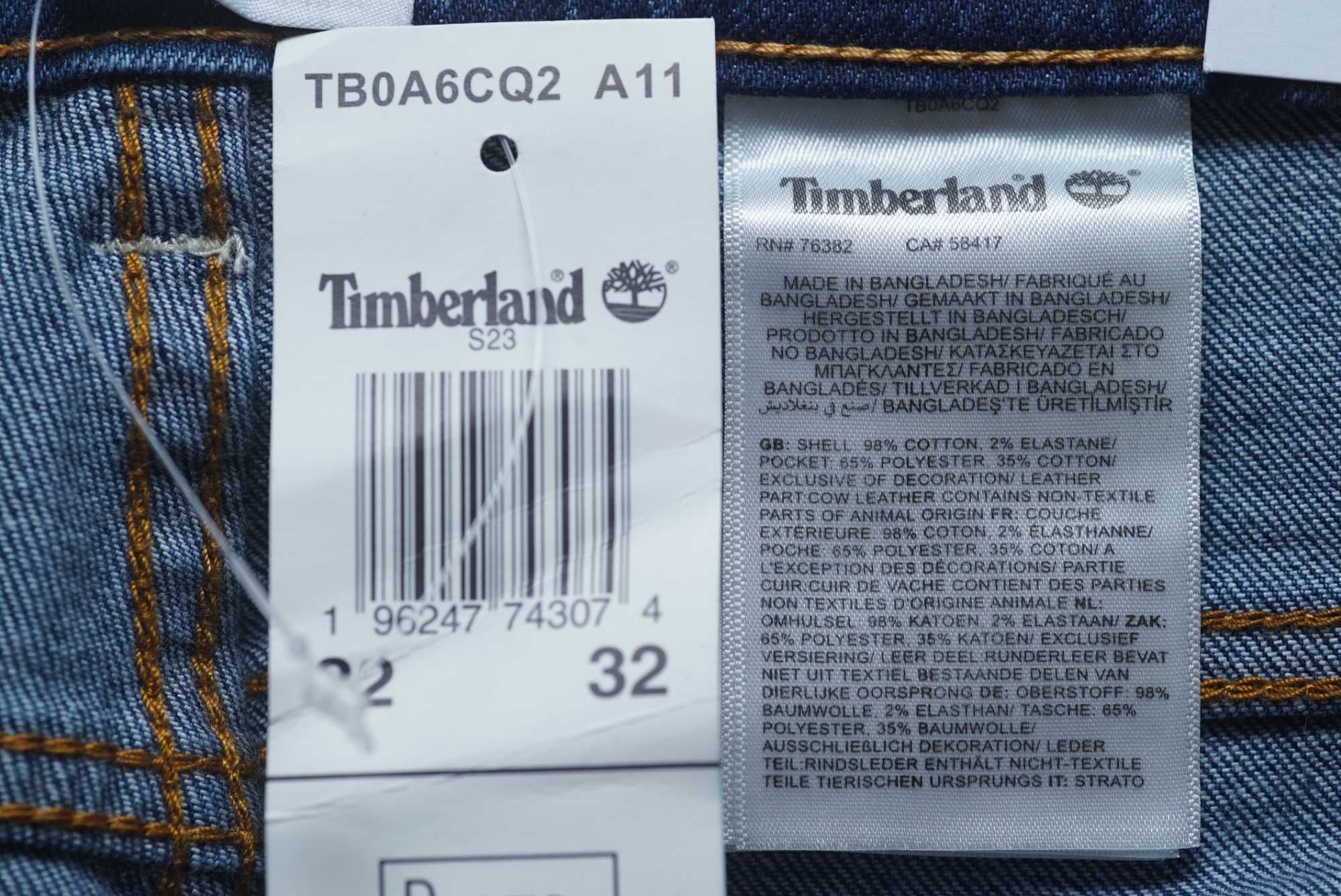 Мужские джинсы TIMBERLAND синего цвета.