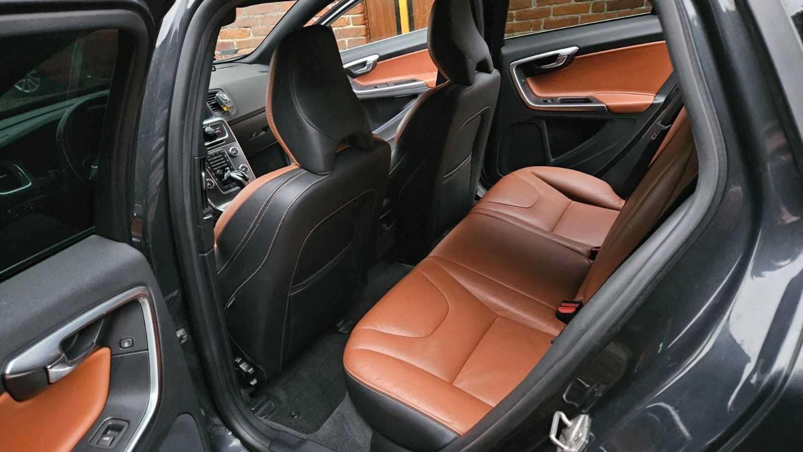 Volvo V60 D3 2.0 5cyl. 2015r