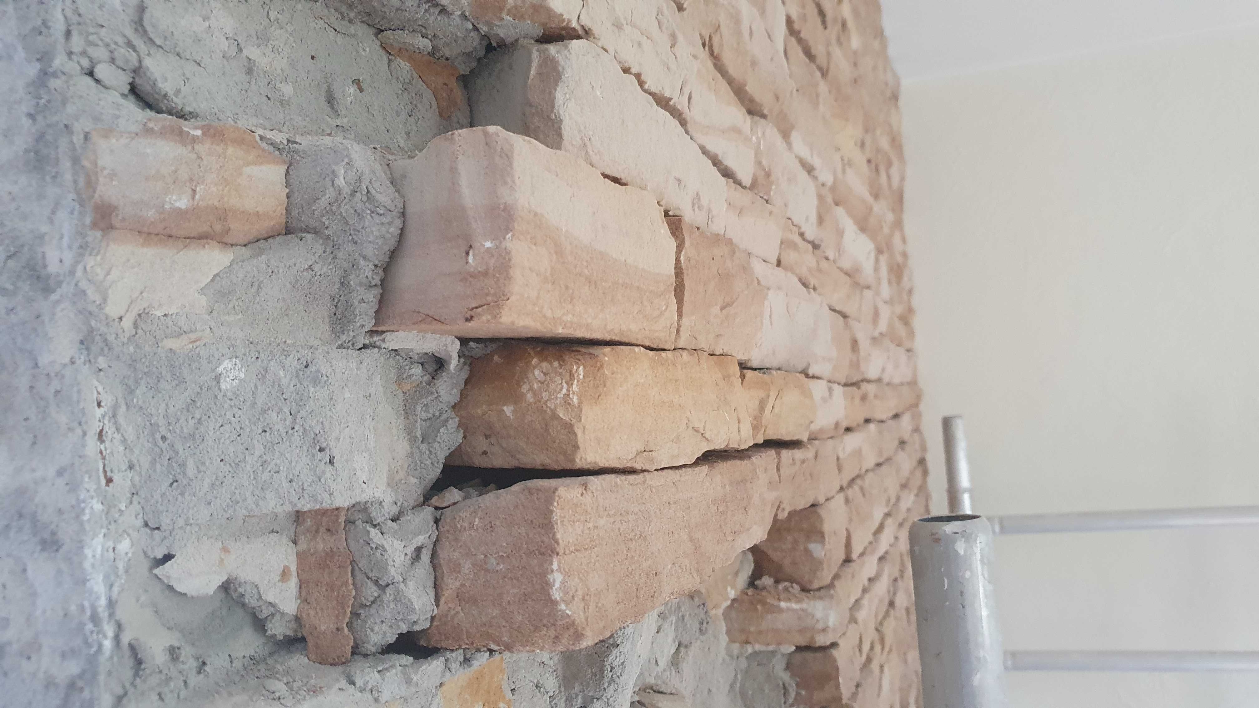 Kamień - Piaskowiec Szydłowiecki - Łupany ręcznie - 11 m kw.