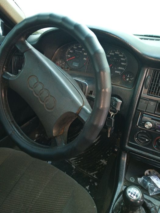 Продам авто Ауди 80 на ходу