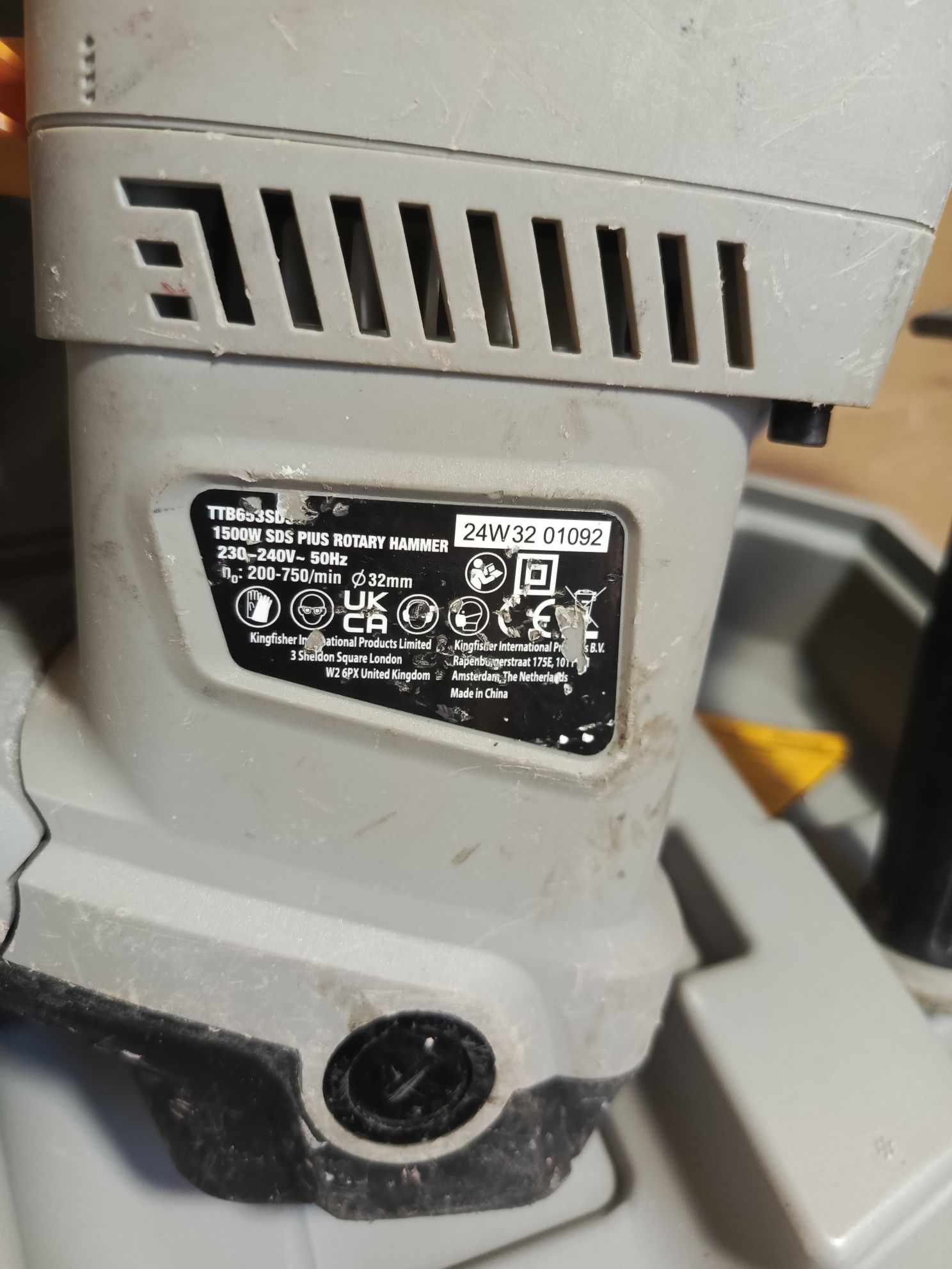 Młotowiertarki młot udarowy SDS plus 1500w.