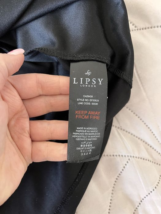 Сукня від Lipsy London