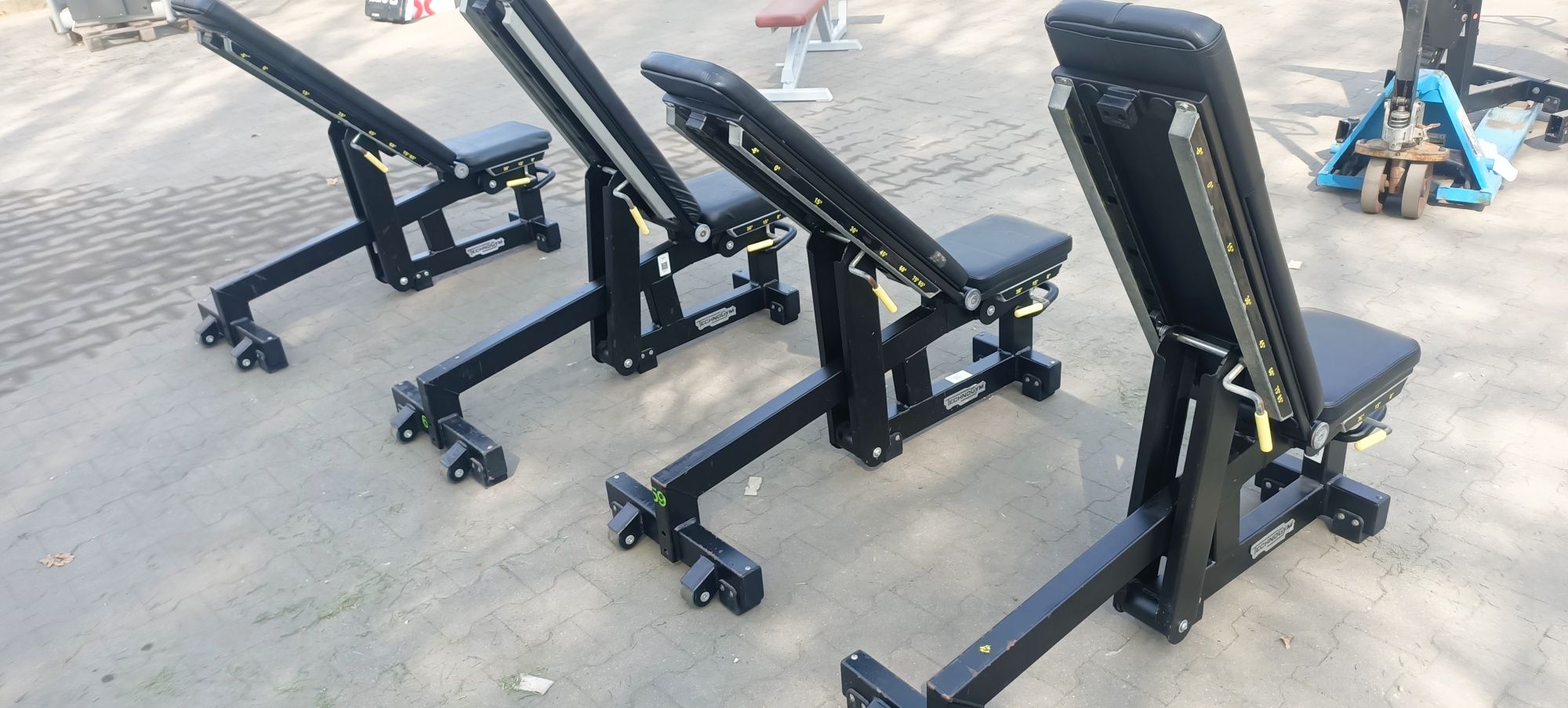 Ławka technogym Pure strength