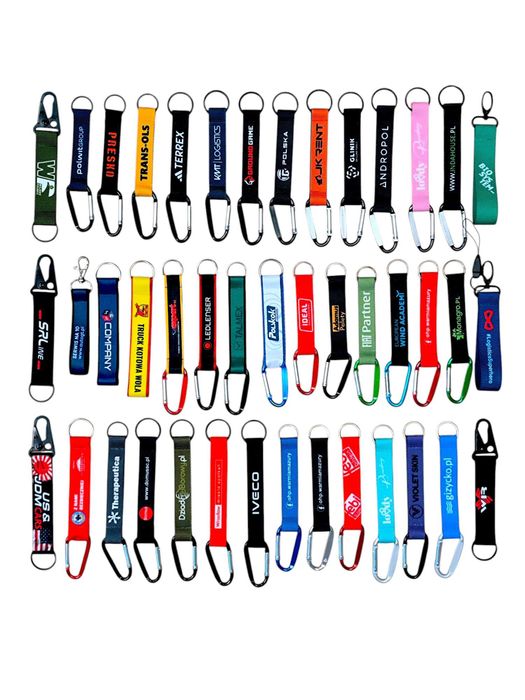 brelok reklamowy z logo 25mm z czarnym karabińczykiem smycze