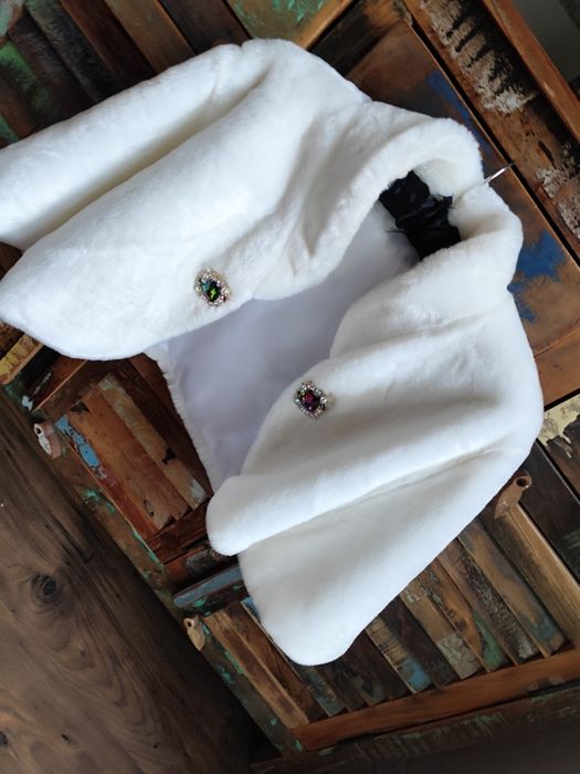 Bolerko ślubne do sukni krem  kryształy ślub kremowe lekkie piękne s n