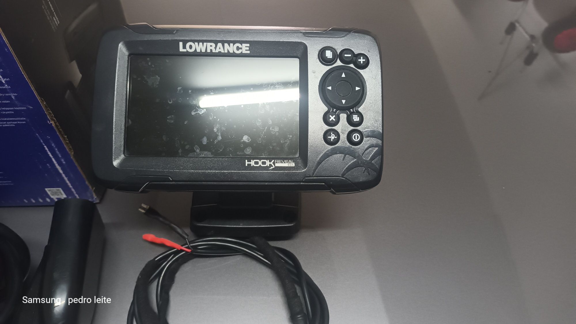 Lowrance hook reveal 5