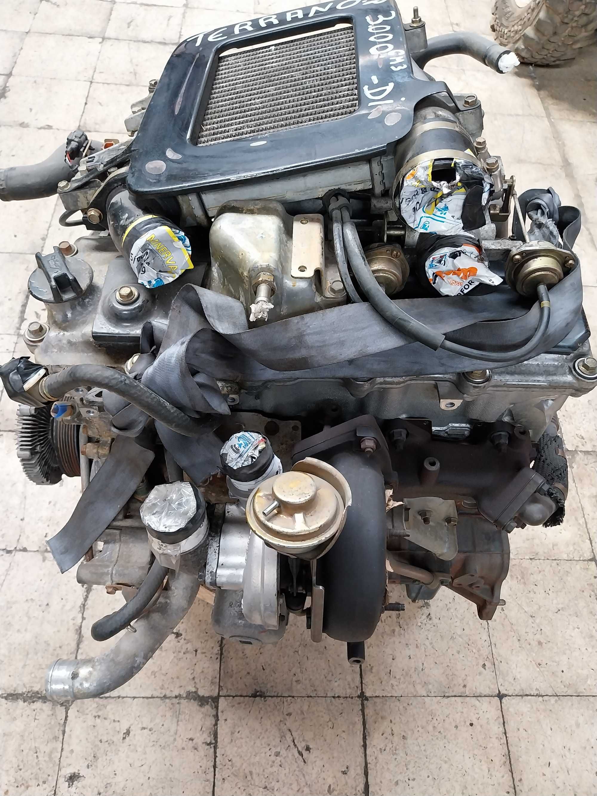 Motor completo Nissan Terrano 2