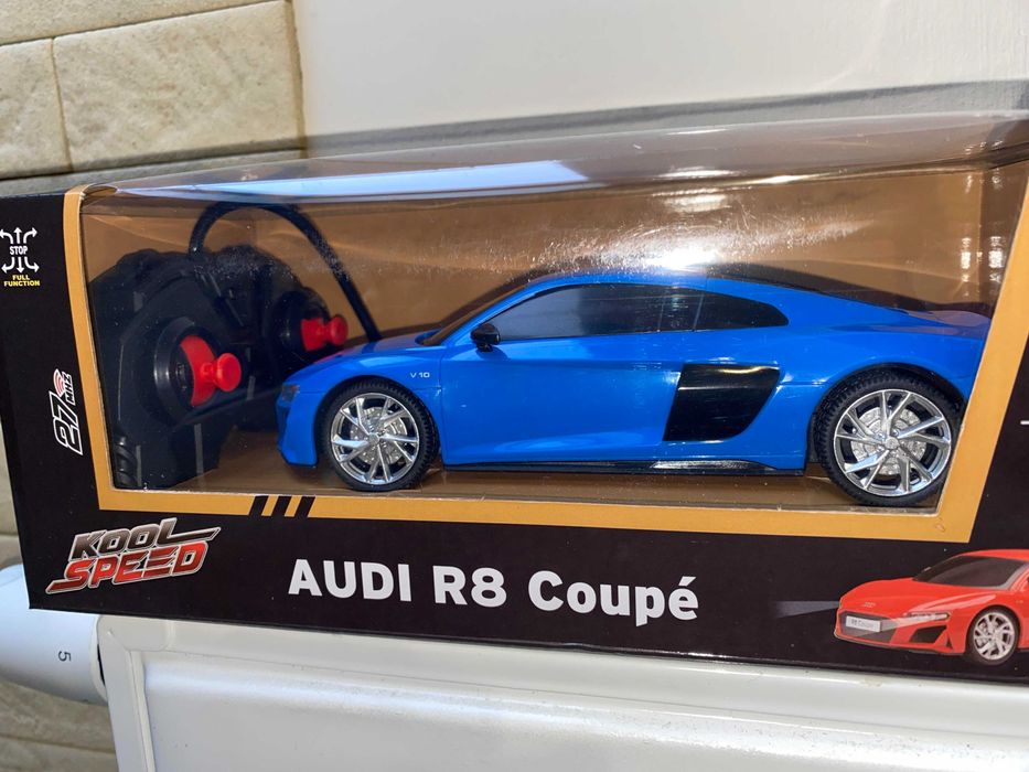 Auto Zdalnie Sterowane Audi R8 RC Na pilota Akumulator Prezent Mikołaj