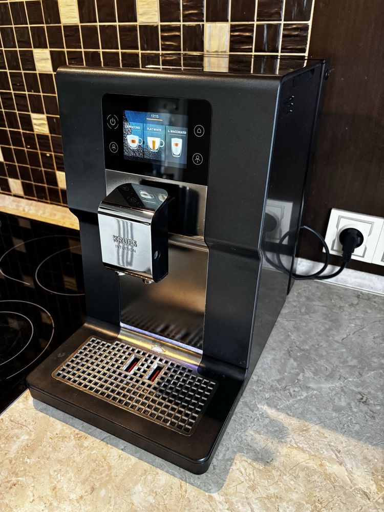 Krups Intuition EA875 - Bardzo Dobry Stan
