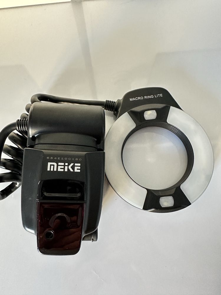 Продам кільцевий макроспалах Meike для Canon MK-14EXT-C E-TTL