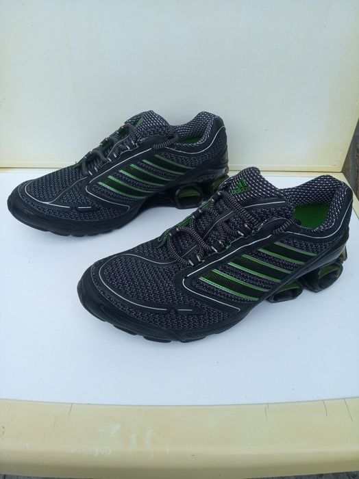 44-44,5 Adidas Bounce Devotion