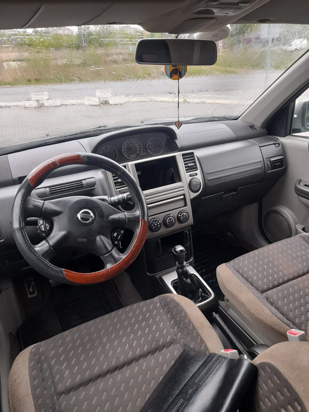 Продам Nissan X-trail