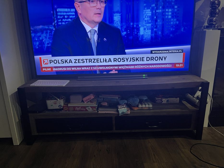 Szfka rtf pod telewizor
