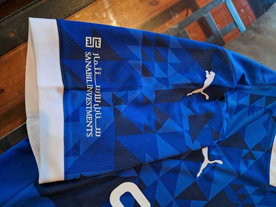 Nowa Puma AlHilal, L