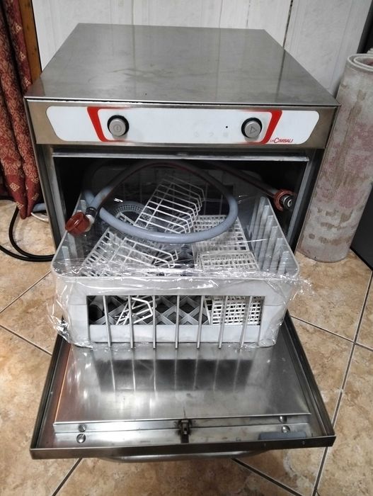 Máquina lavar loiça cimbali de café