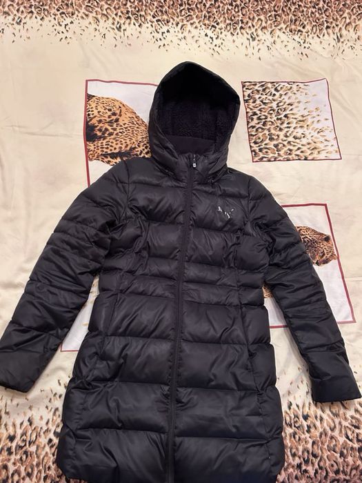 Куртка PUMA. Размер S. Курточка. Пуховик. Торг.