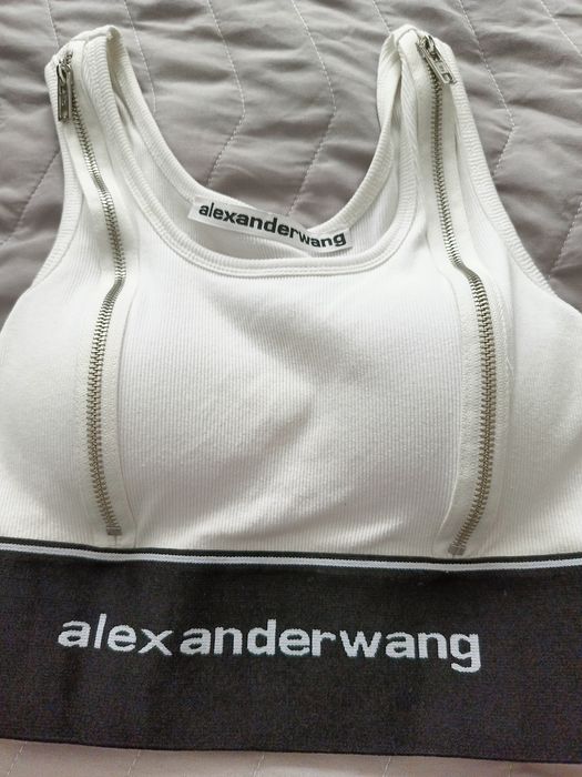 Продам костюм Aleksandrwang