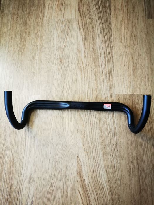 Nowa kierownica karbonowa TOSEEK 440 mm