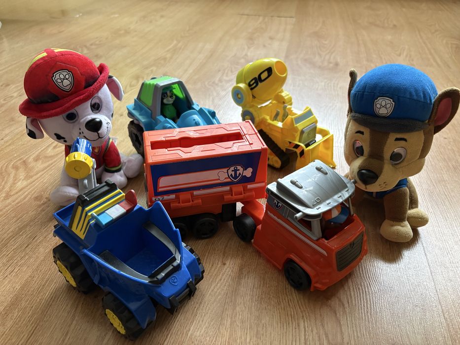 Paw patrol іграшки та пазли