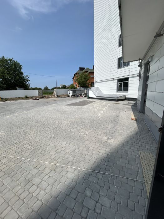 1-ка, Половки, зупинка Бібліотека Зданий Будинок