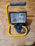 Halogen budowlany