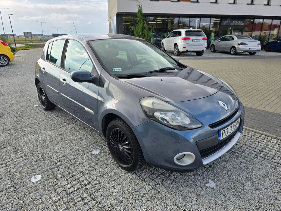 Renault Clio Renault Clio III 2011, 1.2 75kM Benzyna, salon Polska