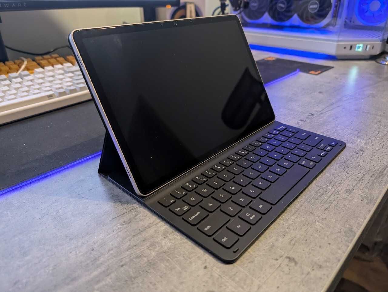 Samsung Galaxy Tab S9 256GB Wi-Fi, SM-X710NZAEEUE +Keyboard book cover