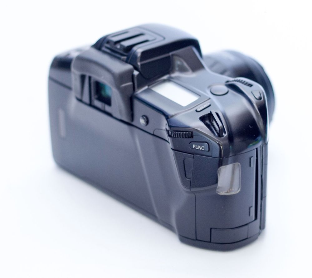 Техніка для цінителів minolta dynax 7xi