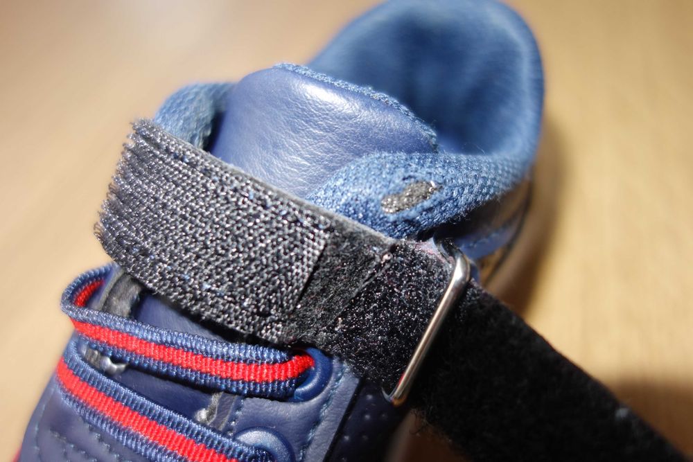 Buty dla chłopca sportowe adidasy rozmiar 21 wkładka 13,5