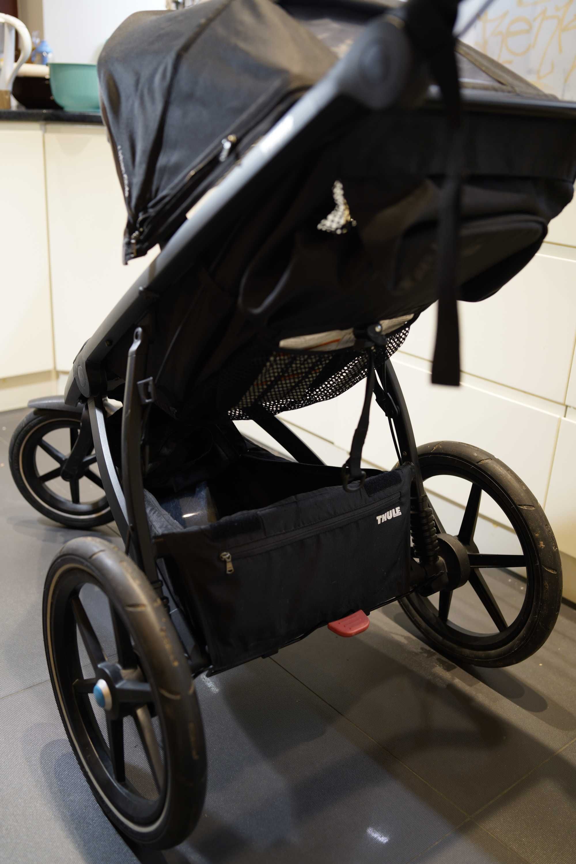 Wózek Thule Urban Glide 2 CZARNY śpiwór osłona przeciwdeszczowa