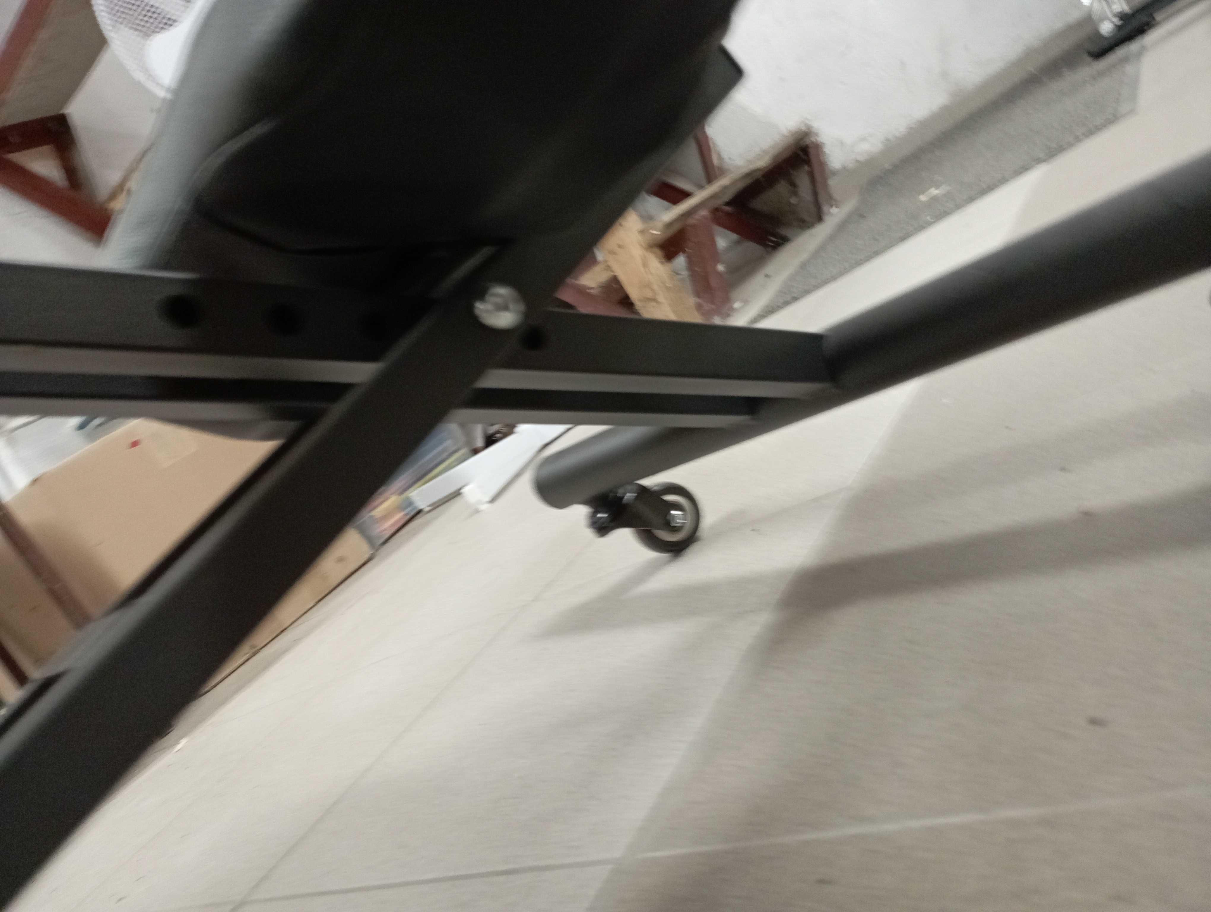 Klękosiad klęcznik krzesło biurowe ergonomiczne fotel biurowy