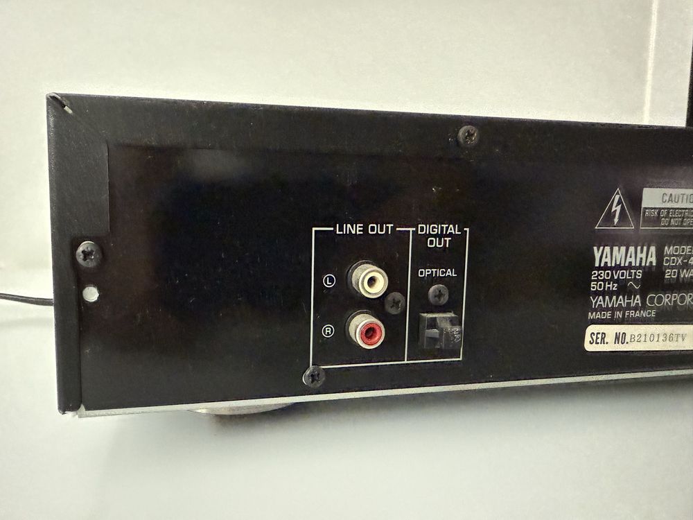 Leitor de CDa Yamaha CDX-490