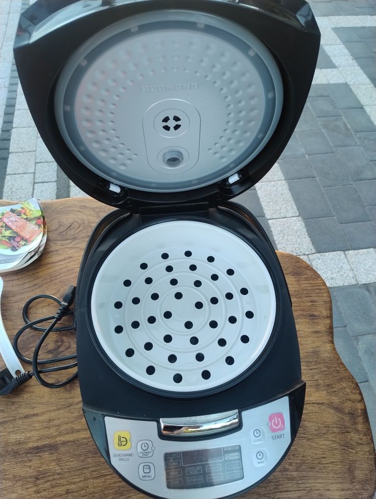 Multicooker RMC-M4500PL
