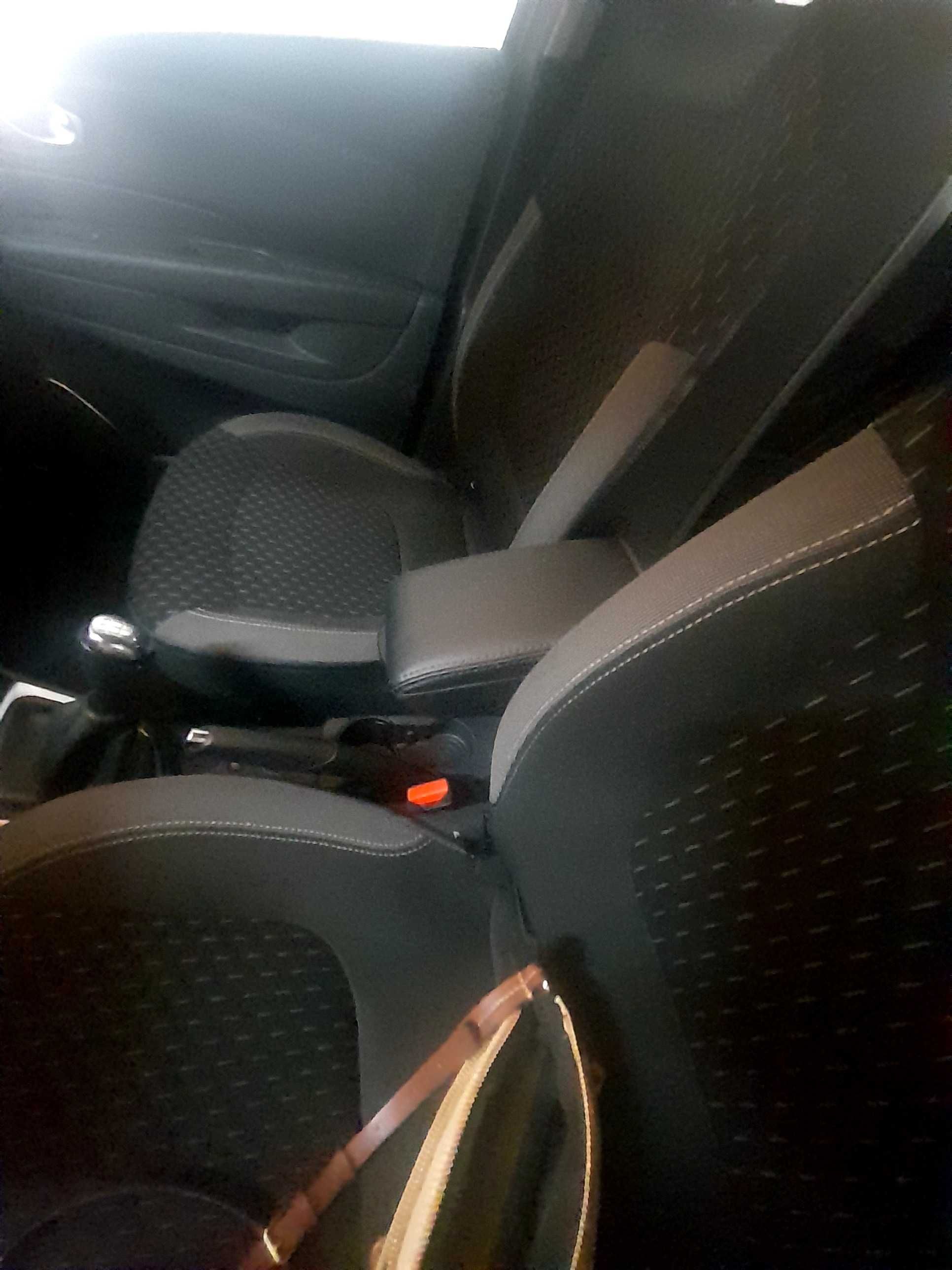 Renault captur como novo