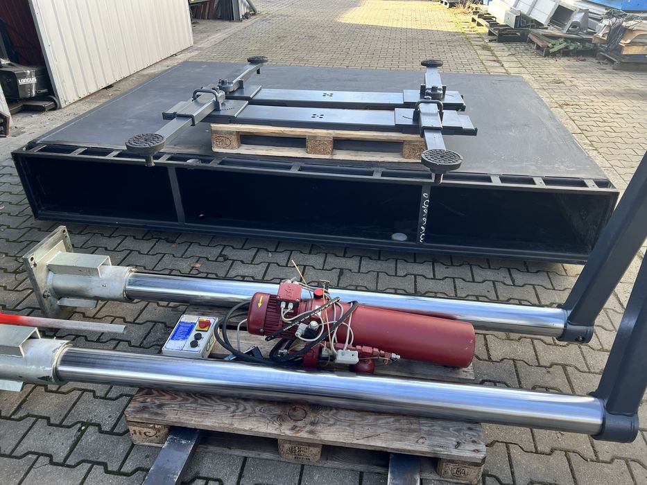 Podnośnik podposadzkowy Autop Maha szeroki rozstaw