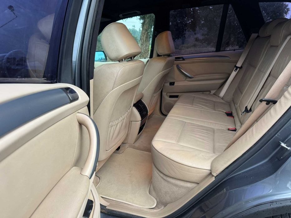 BMW X5 3.0 GPL 4x4 Caixa Manual