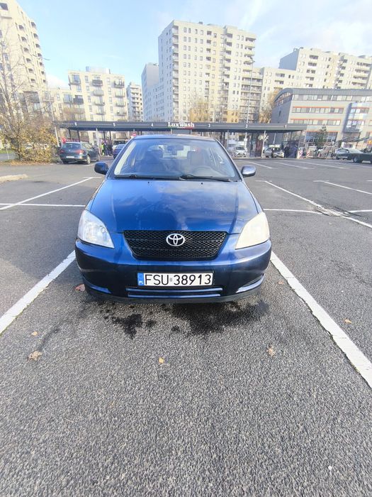 Toyota corolla e12 2002