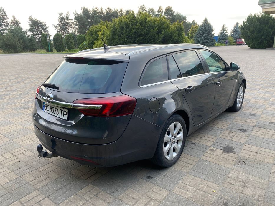 Опель інсігніа 2.0