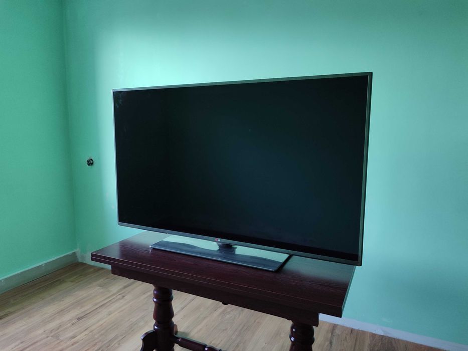 Telewizor LG LED 50 cali + oryginalny pilot