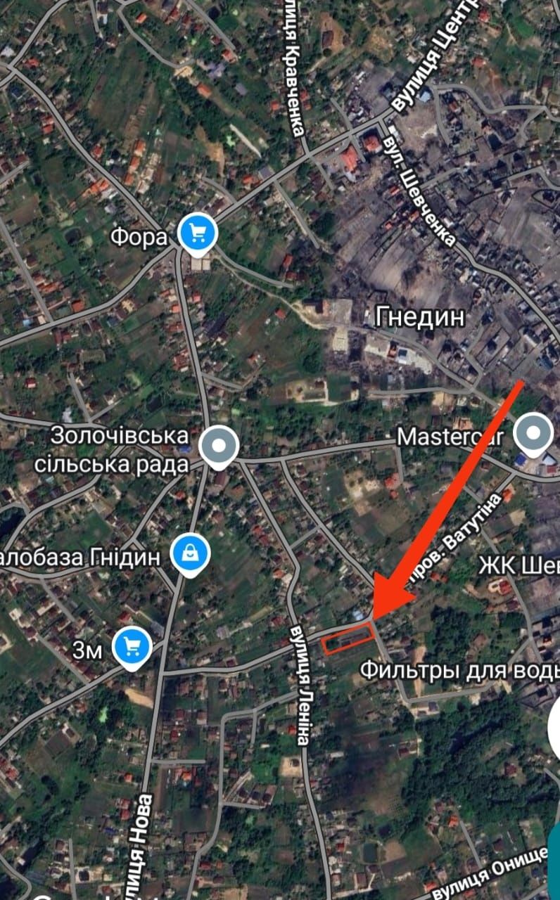 Центр, Вишнева. Кутові 15 соток. Можливий поділ .