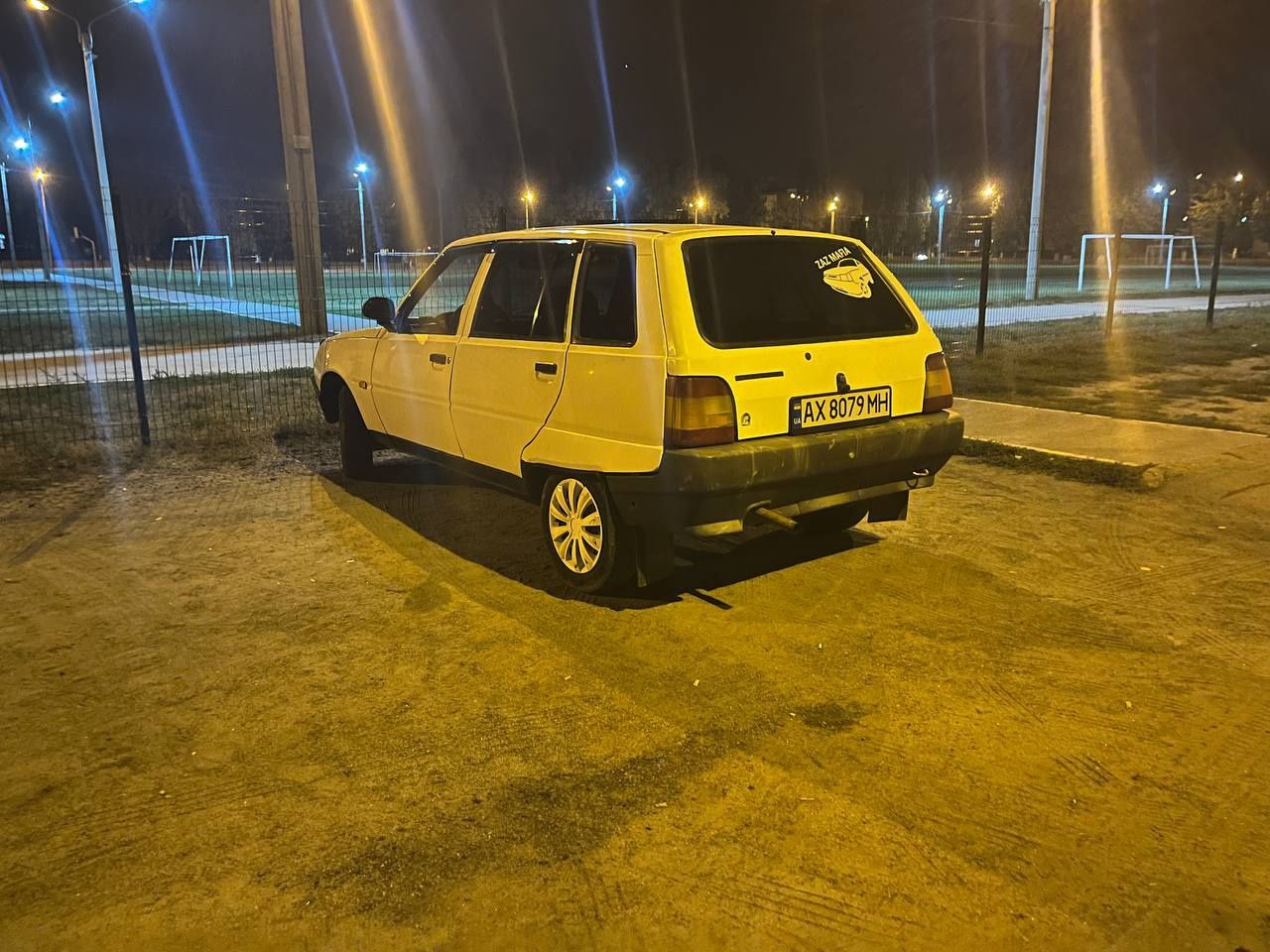 Таврия 1105 Дана 1,2