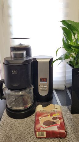 Кавоварка кофеварка кавова машина кавомолка electrilux AEG