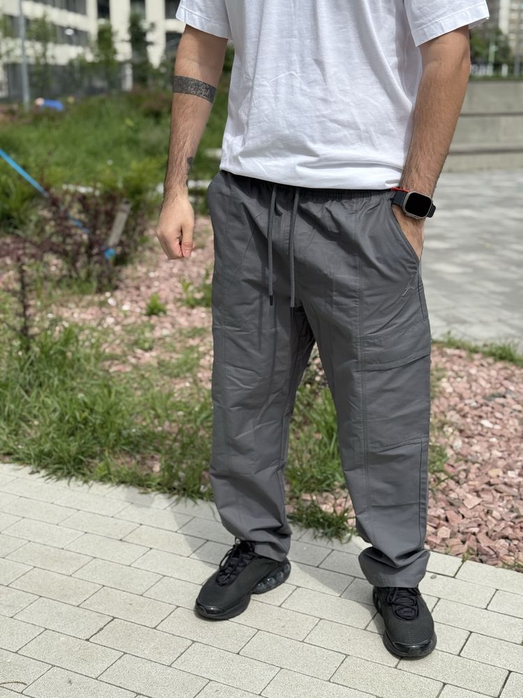 Штани Air Jordan Essentials [FN4539-068] оригінал