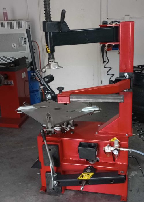 Montazownica Polautomatyczna/Ramie Pomocnicze/Rolka