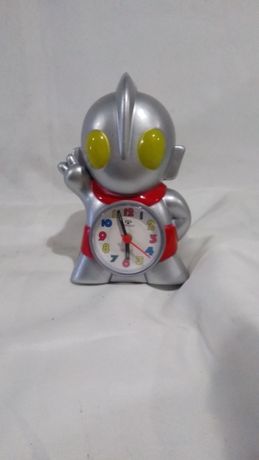 Часы-будильник Ultraman