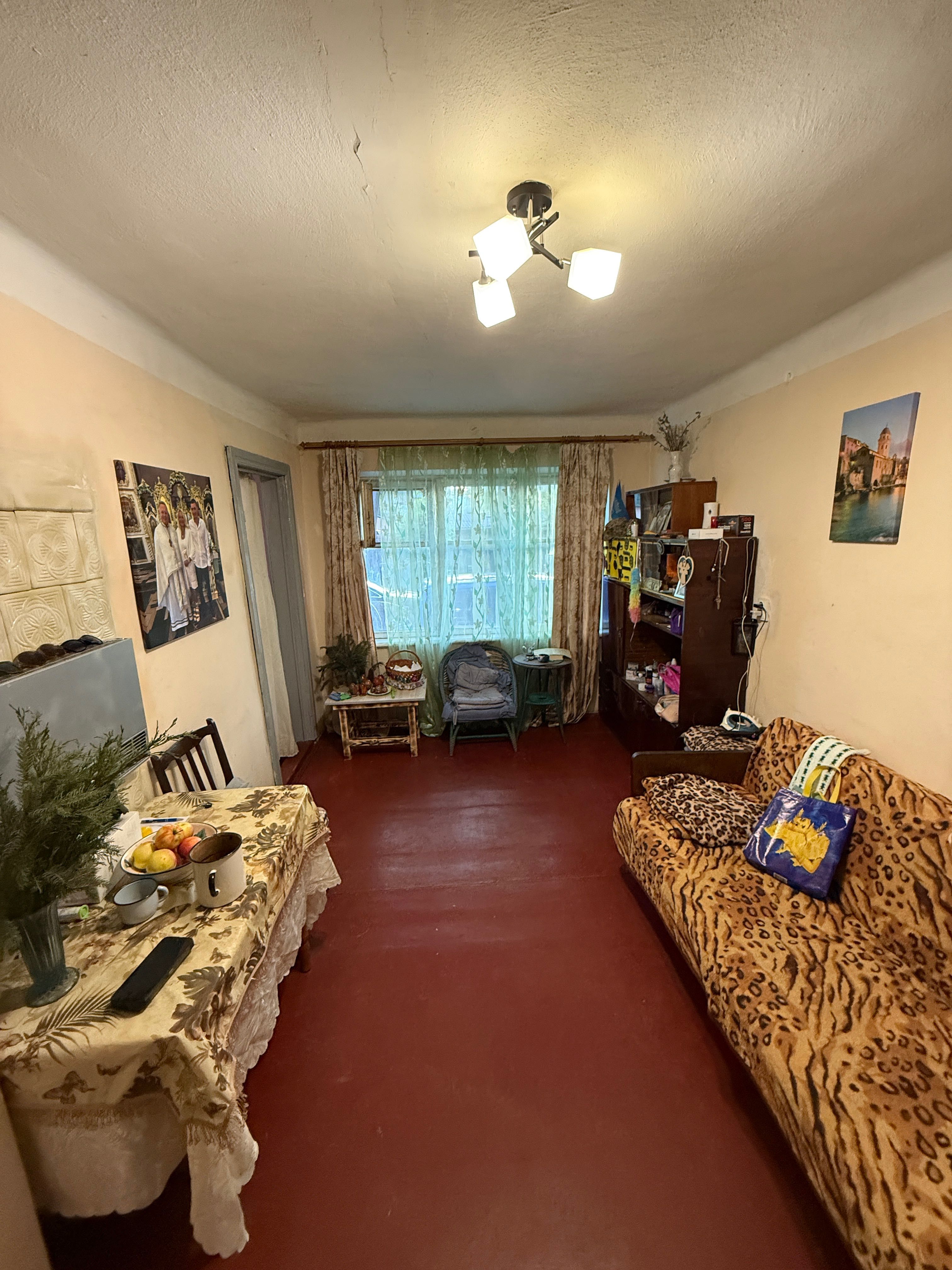 Продаж 2-х кімнатної квартири, по вул. Васіле Александрі!